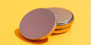 Piles au goût amer : la réponse de Duracell pour protéger les enfants