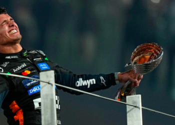 Lando Norris sacré champion du monde de F1 en 2025