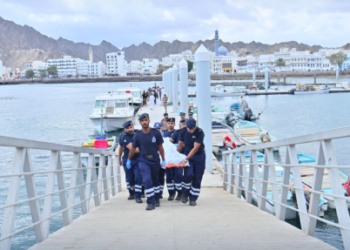 Naufrage à Oman : trois touristes français meurent après le chavirement de leur bateau