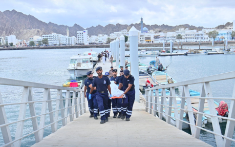 Naufrage à Oman : trois touristes français meurent après le chavirement de leur bateau