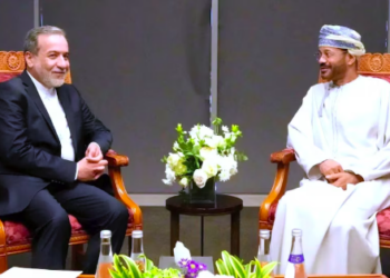 Pourparlers Iran-États-Unis à Oman : cinq heures de négociations sous haute tension