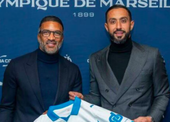 Habib Beye s’engage comme nouvel entraîneur de l’OM après le départ de De Zerbi