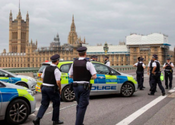 Londres : quatre hommes arrêtés, soupçonnés d’espionner pour l’Iran