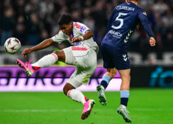 “Tout s’écroule en 20 minutes” : Lyon gâche tout, Lille impuissant