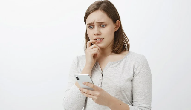 “On n’en peut plus” : le harcèlement téléphonique dans le viseur