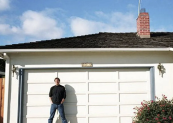 “Tout a commencé dans un garage” : Apple fête ses 50 ans