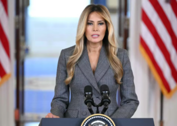 “Je n’ai jamais eu de lien avec Epstein” : Melania Trump dément fermement