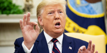 “Il est faible” : Trump attaque frontalement le pape Léon XIV