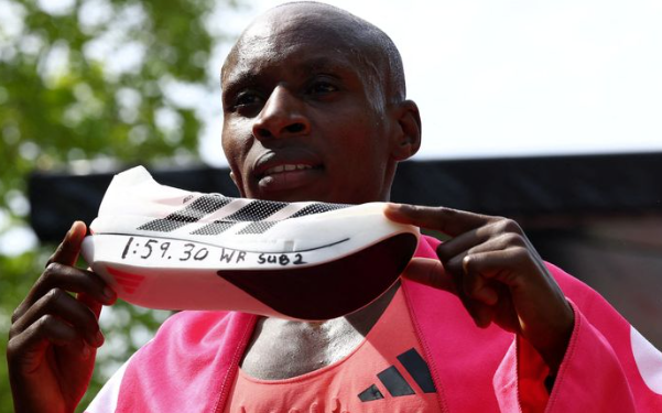 Marathon : Adidas entre dans l’histoire, Nike sous pression