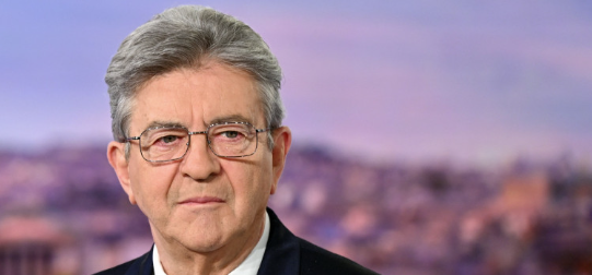 Mélenchon annonce sa candidature pour 2027