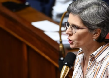 “Cadavre de vache au lieu d’entrecôte” : Sandrine Rousseau déclenche une énorme polémique
