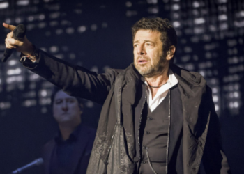 “La chute continue pour Patrick Bruel” : plusieurs concerts annulés au Québec après les accusations