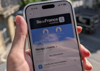 “On revient à la situation initiale” : énorme revirement autour du pass Navigo sur iPhone