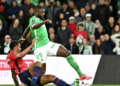 “Le barrage de la peur” : l’ASSE et Nice jouent leur survie en Ligue 1 dans une double confrontation explosive