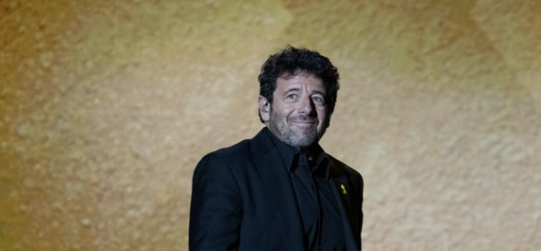 “L’affaire change de dimension” : Patrick Bruel va être interrogé par plusieurs juges d’instruction