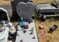 “Même la tombe d’un bébé a été visée” : l’émotion après la profanation du cimetière d’Écommoy