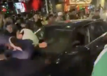 Mexique – République tchèque : 17 blessés après qu’une voiture a foncé dans la foule pendant les célébrations