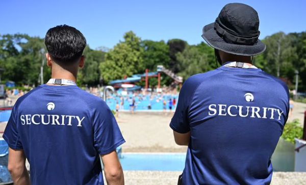 Piscine évacuée à Kehl : 50 à 60 hommes venus de France sèment le chaos près de Strasbourg