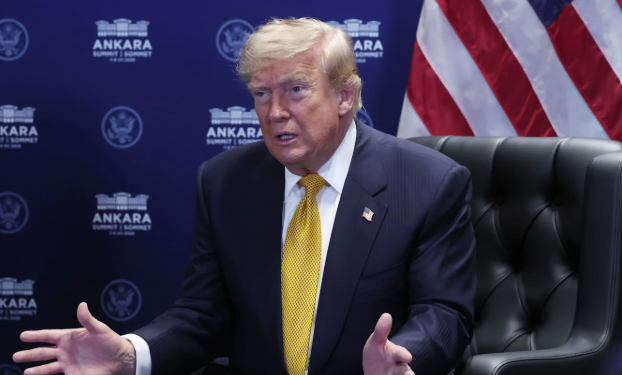 Trump menace l’Iran : les États-Unis pourraient frapper “fort” cette nuit