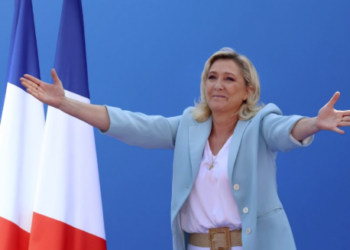 Marine Le Pen candidate en 2027 malgré le bracelet électronique : pourquoi elle change de ligne