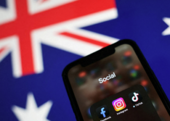 Australie : six mois après l’interdiction des réseaux sociaux aux moins de 16 ans, la mesure séduit toujours