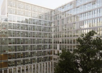 Le propriétaire de Zara s&rsquo;offre un immeuble à 850 millions d&rsquo;euros à Paris : la plus grosse transaction immobilière d&rsquo;Europe depuis 2022