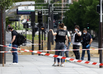 Attaque au couteau à Paris : la garde à vue du suspect levée pour raison psychiatrique