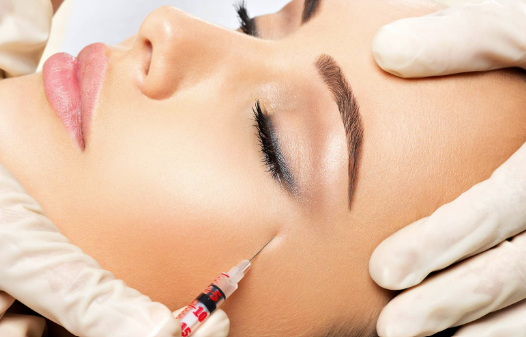 Mort d’une femme après une injection de botox dans un salon d’esthétique à Nice : ce que l’on sait