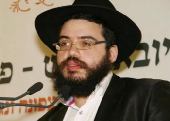 Un nouvel acte antisémite secoue la France : un rabbin agressé dans un supermarché à Nanterre