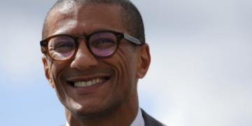 Présidentielle 2027 : Karim Bouamrane refuse de soutenir François Hollande sans « mea culpa » sur la déchéance de nationalité