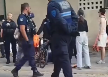 Mort de Youssef à Carcassonne : une vidéo montre un policier le projeter violemment au sol, l’IGPN saisie